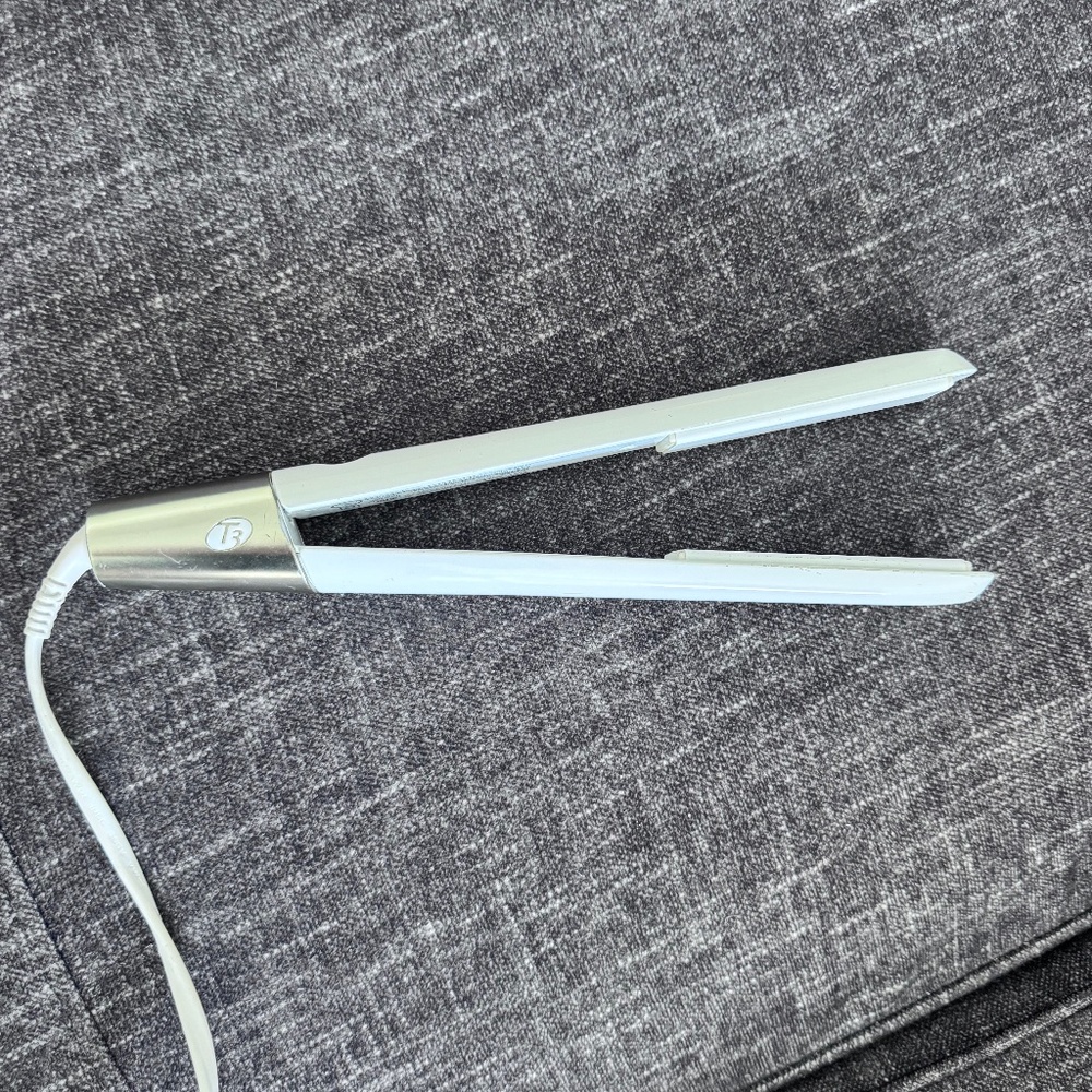 T3 Straightener